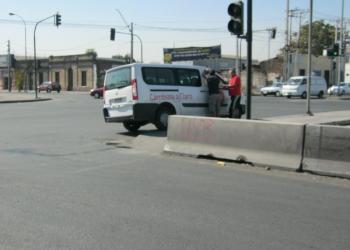 claro - negligencia e irresponsabilidad por conductora de camioneta claro